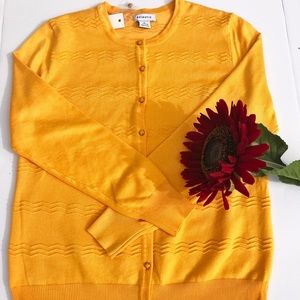 Eclectic Women’s Sweater in Yellow- Large